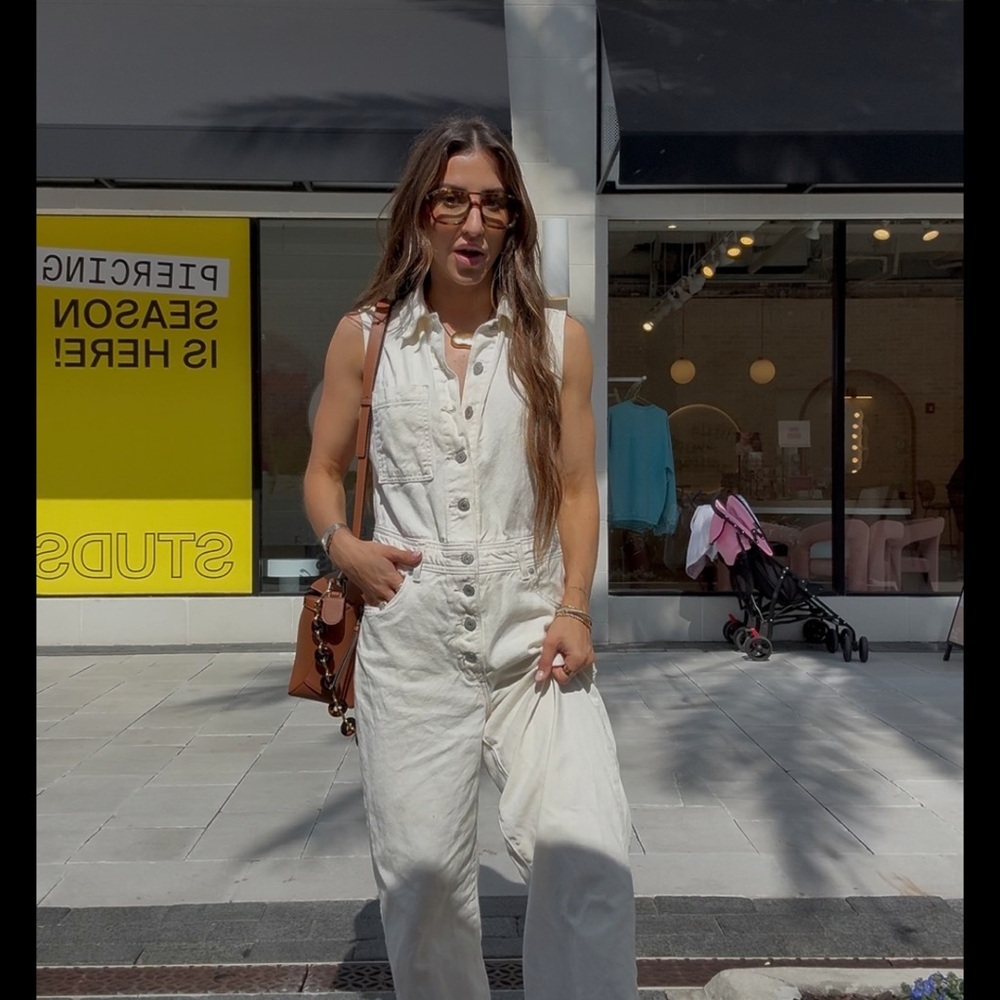 Levi’s Women's White Sleeveless Button-Front Jumpsuit Jeans